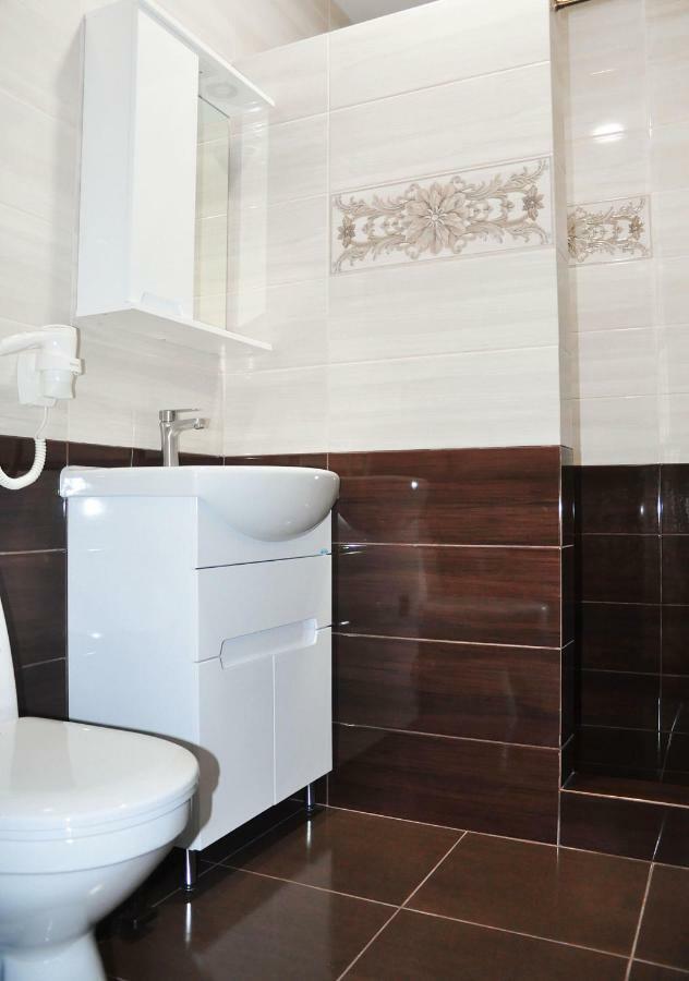 Імперія Otaci Exterior foto